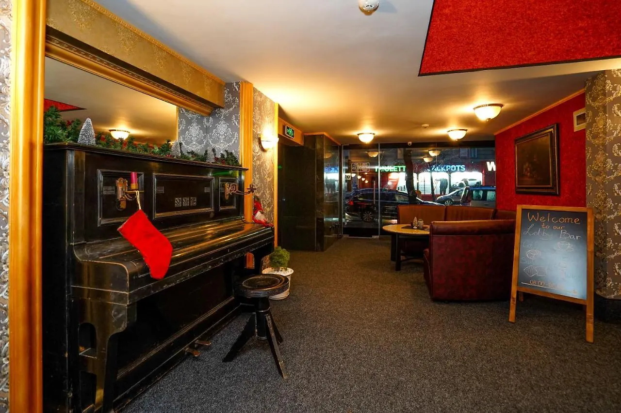 Hotel Central Club Sofia 3*,
